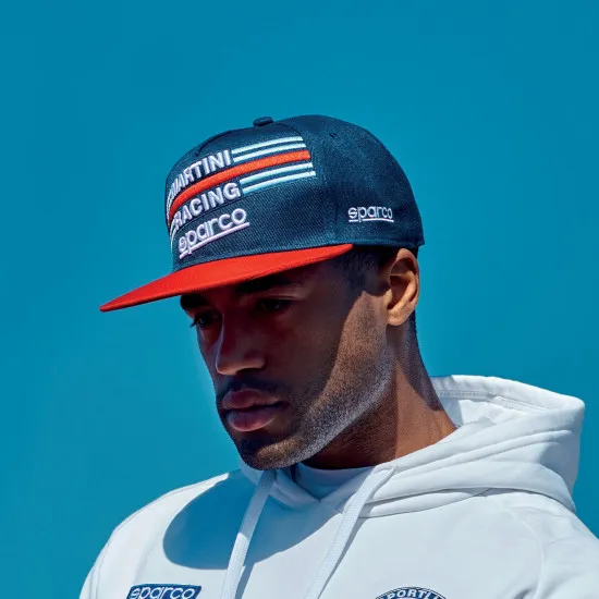 Шапка с права козирка Martini Racing